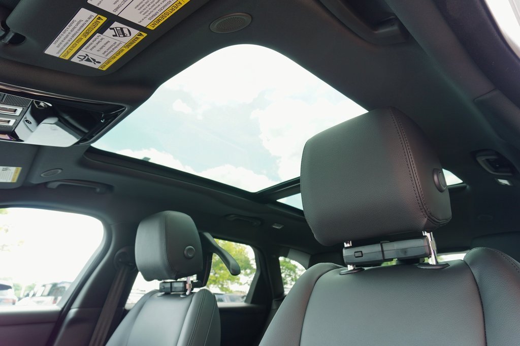 2026 LAND ROVER RANGE ROVER VELAR - Image 14