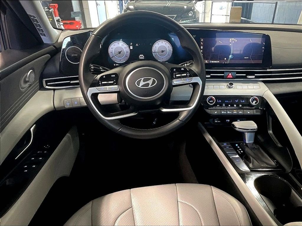 Used 2025 Red Hyundai Limited image 17