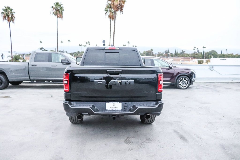 New 2026 Diamond Black Crystal Pearlcoat Ram Big Horn/Lone Star image 8