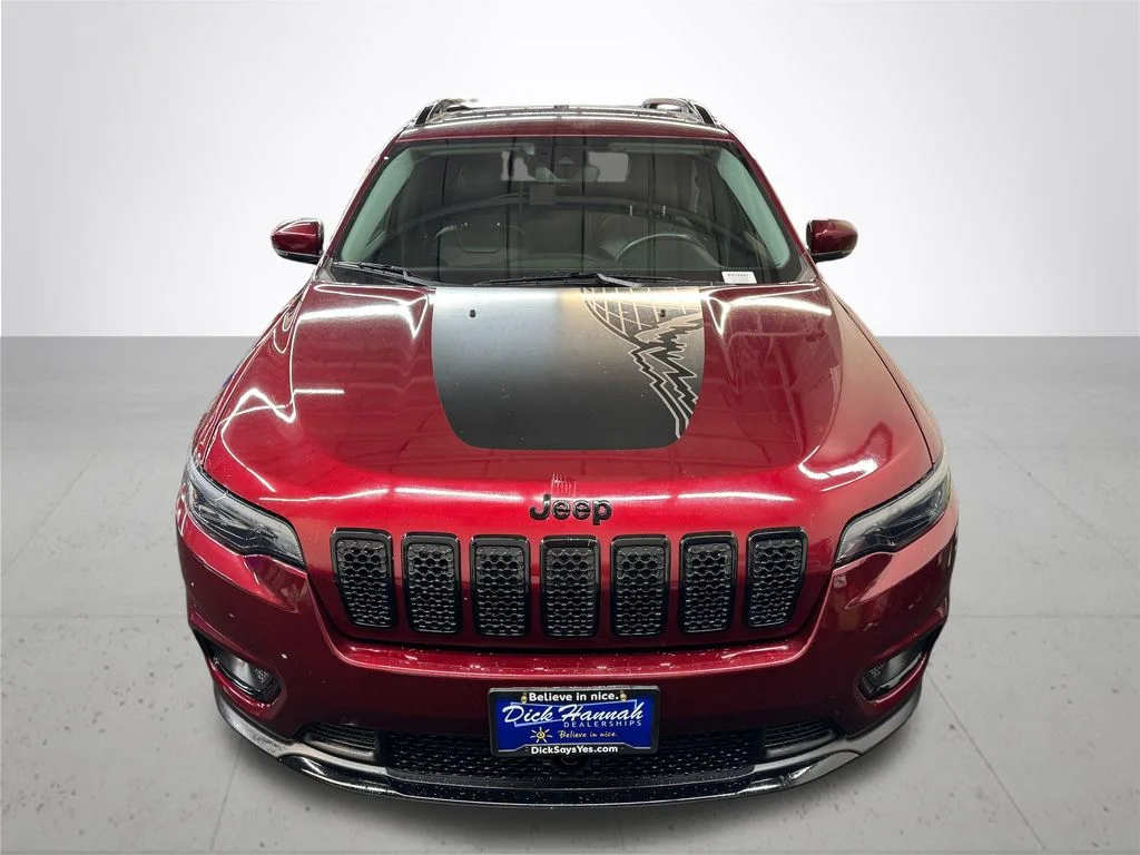 Used 2021 Red Jeep Altitude image 11