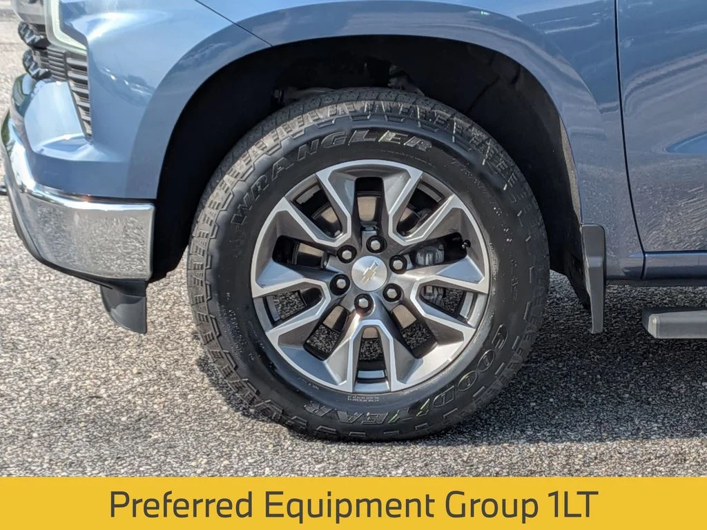 Used 2024 Blue Chevrolet LT image 13