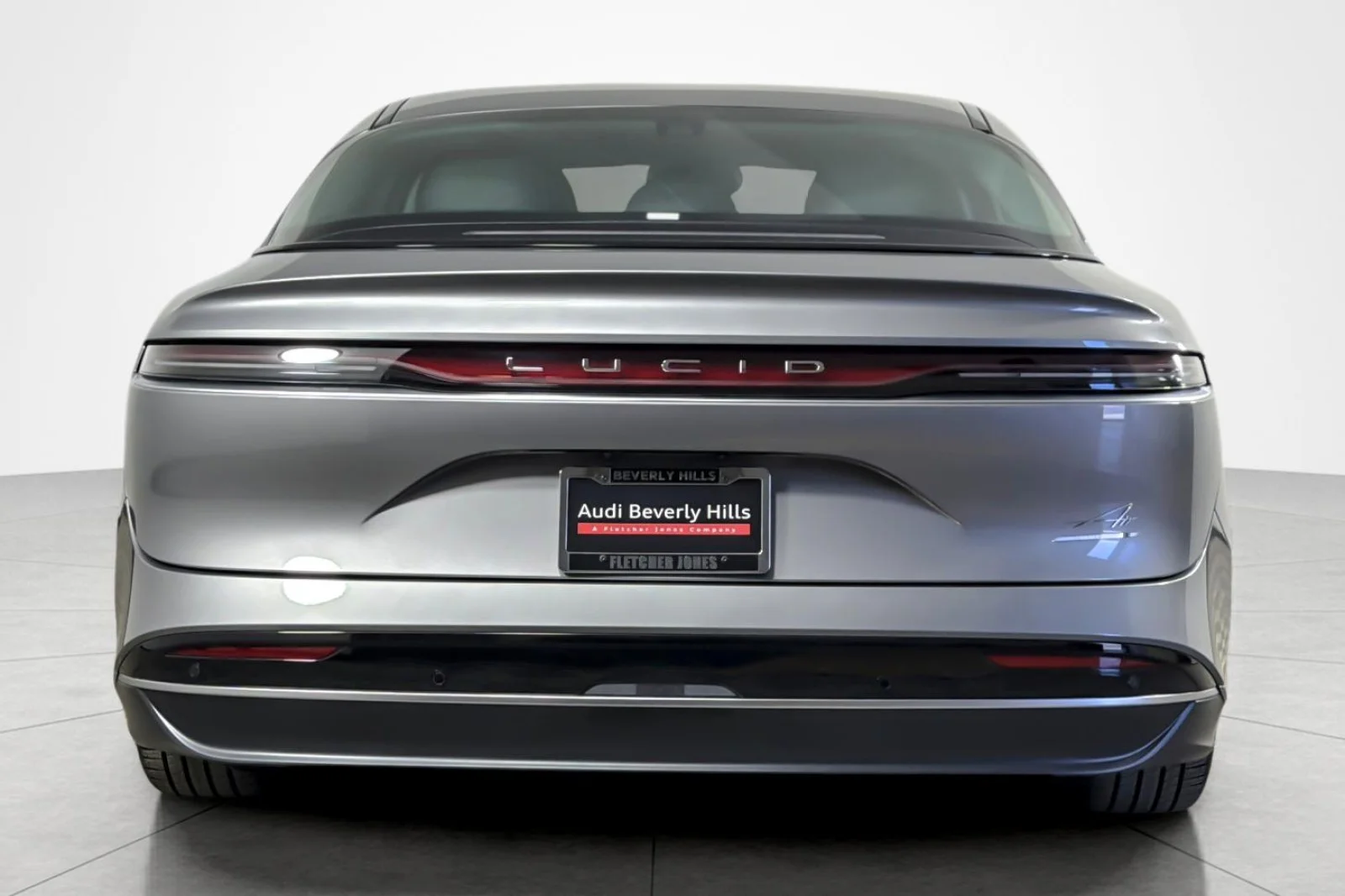 Used 2026 GRAY Lucid Touring AWD image 4