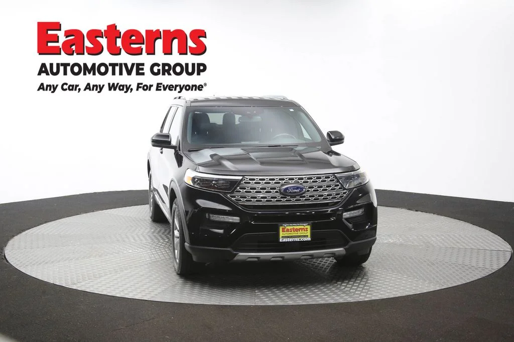 Used 2020 Black Ford Limited image 53