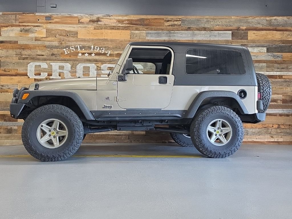 Used 2004 Light Khaki Metallic Jeep Unlimited image 17