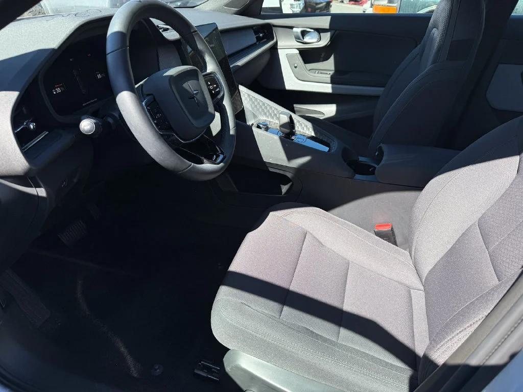 Used 2024  POLESTAR NA image 3