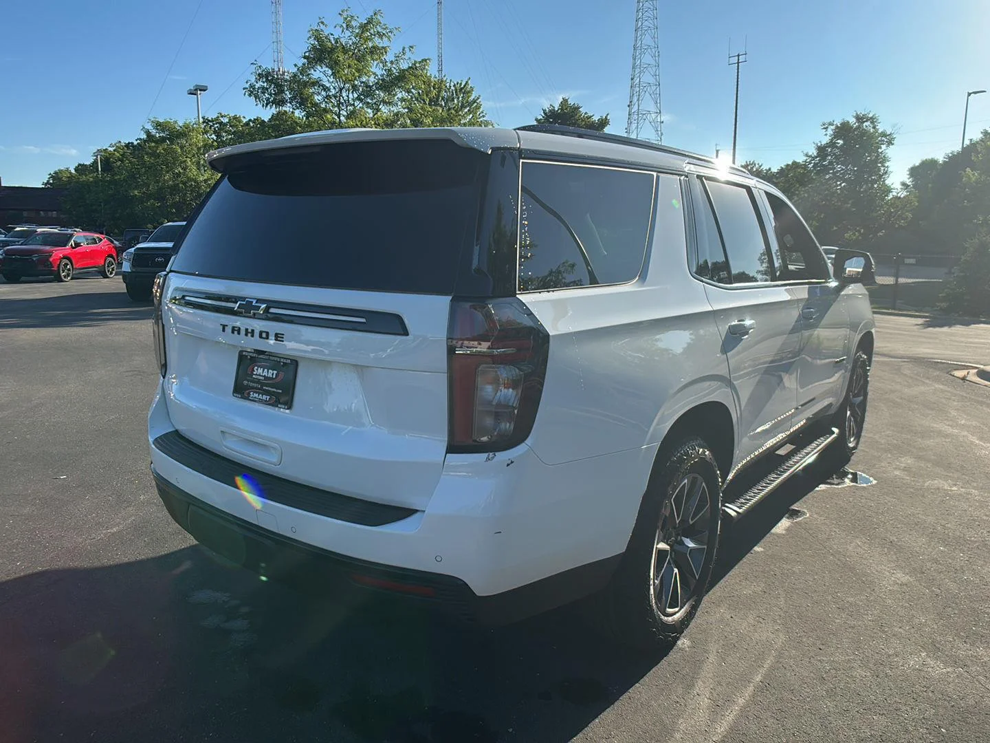 Used 2023 Summit White Chevrolet Z71 image 10