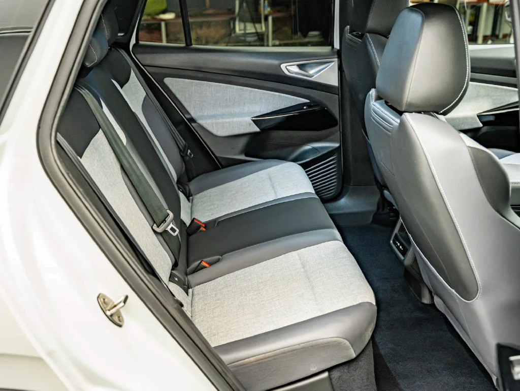Used 2023 Pure White Volkswagen Standard image 40