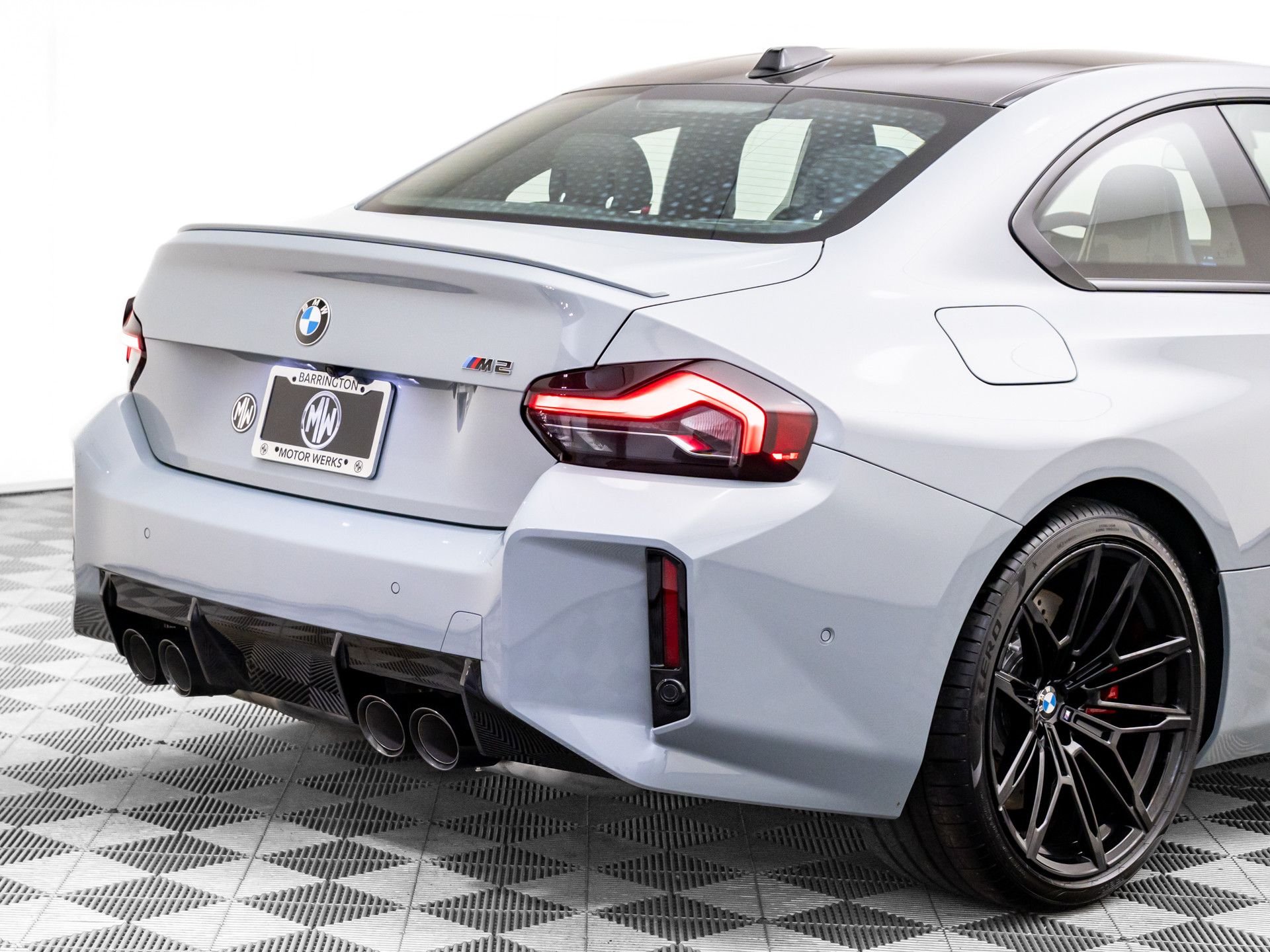 New 2026 Brooklyn Grey Metallic BMW Base image 40