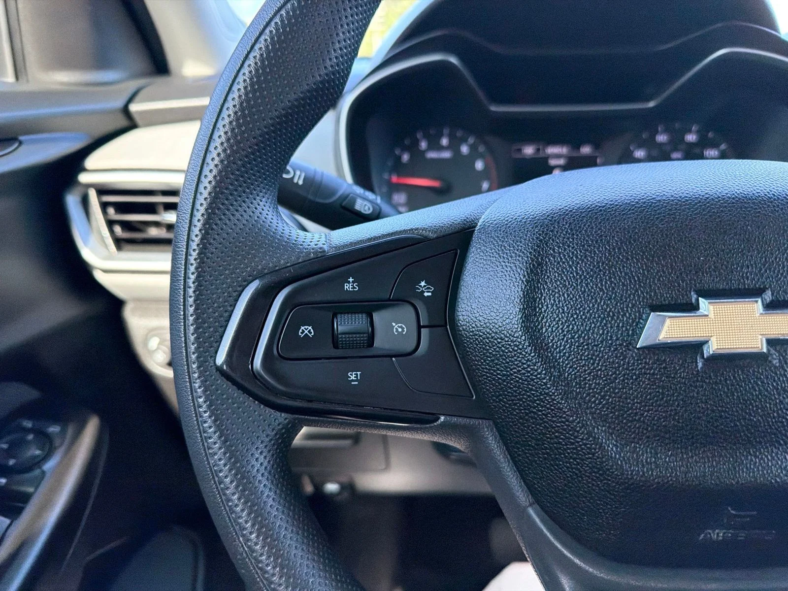 Used 2021 Midnight Blue Metallic Chevrolet LS image 28