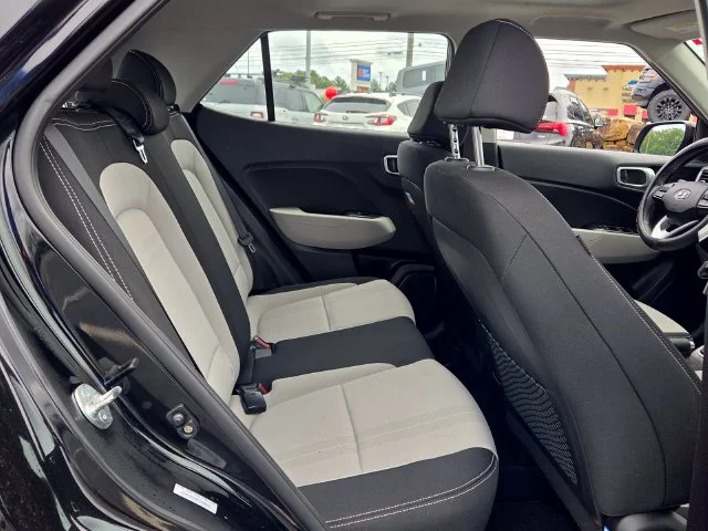 Used 2026 Black Hyundai SEL image 16