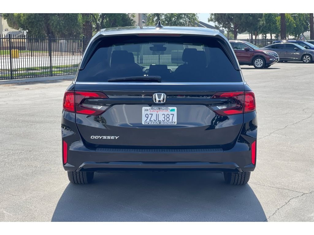 Certified Used 2026 Crystal Black Pearl Honda EX-L image 4