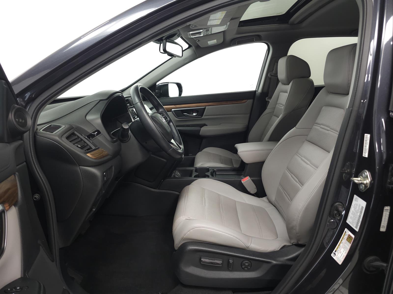 Used 2017 Gray Honda Touring image 4