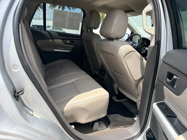 Used 2013 Silver Ford SEL image 13