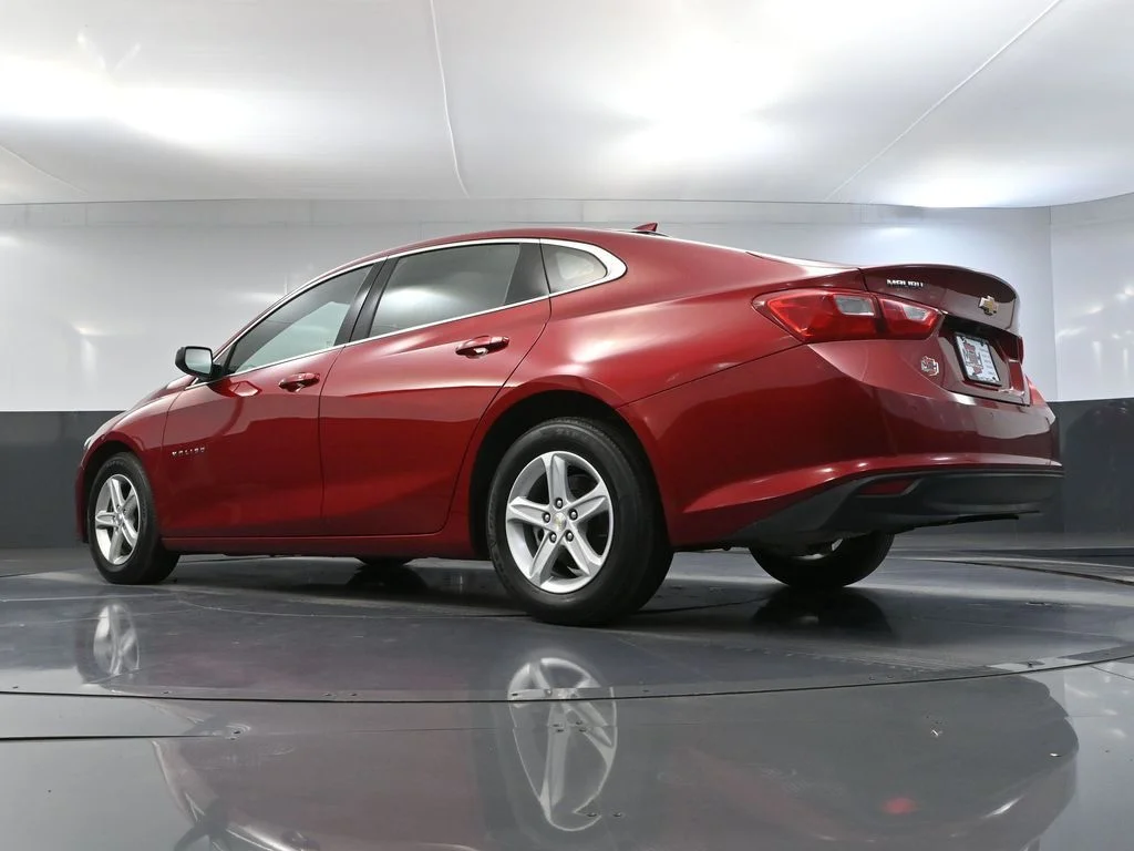 Used 2024 Red Chevrolet LT image 47