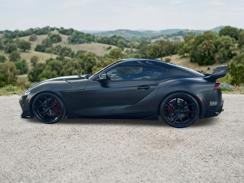 Used 2025  Toyota 3.0 image 5