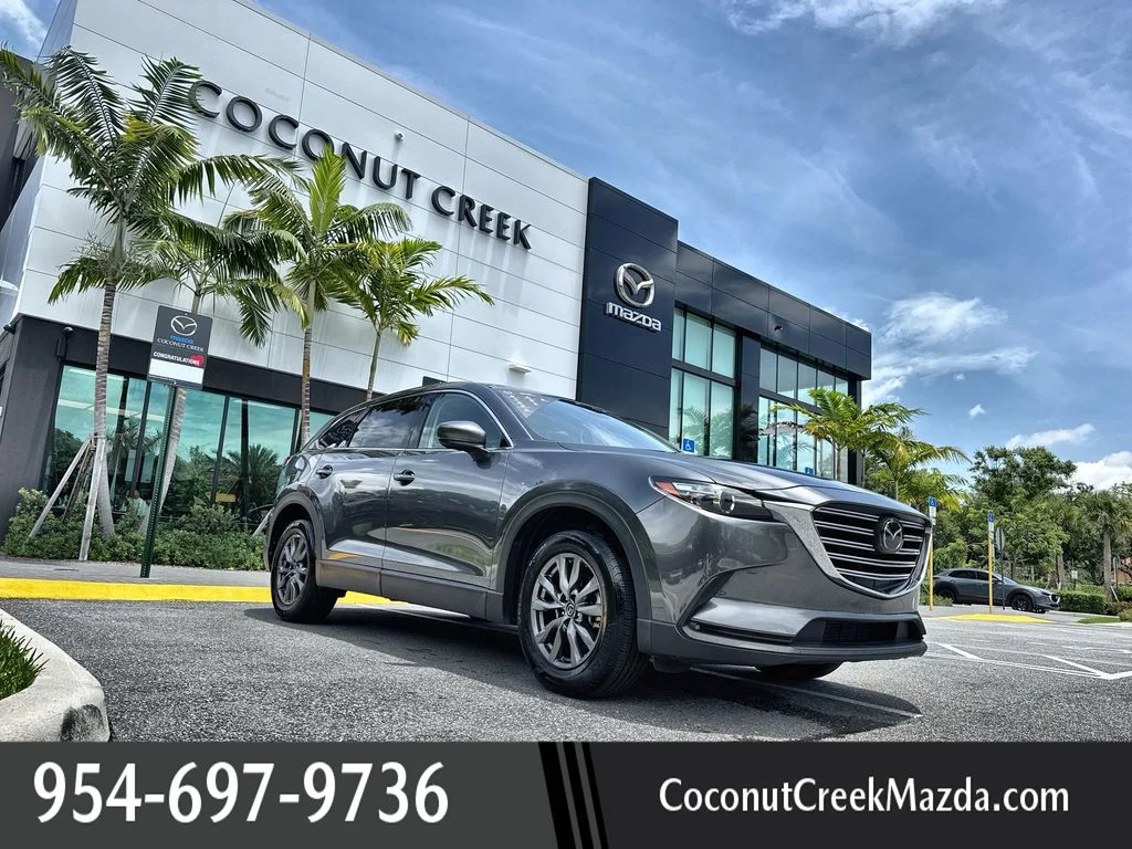 2023 Mazda CX-9 Touring AWD's photo