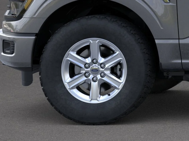 New 2026 Gray Ford XLT image 41