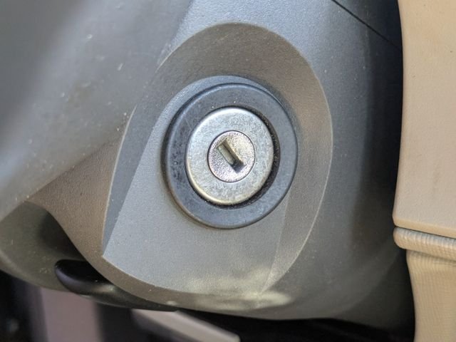 Used 2010 White Ford SE image 30