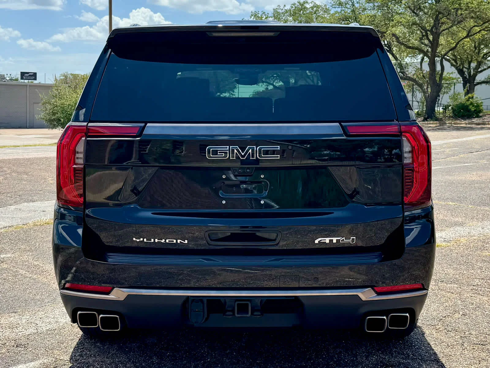 Certified Used 2025 Onyx Black GMC AT4 Ultimate image 5