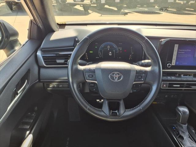 Certified Used 2025 PRECIOUS METAL Toyota  image 16