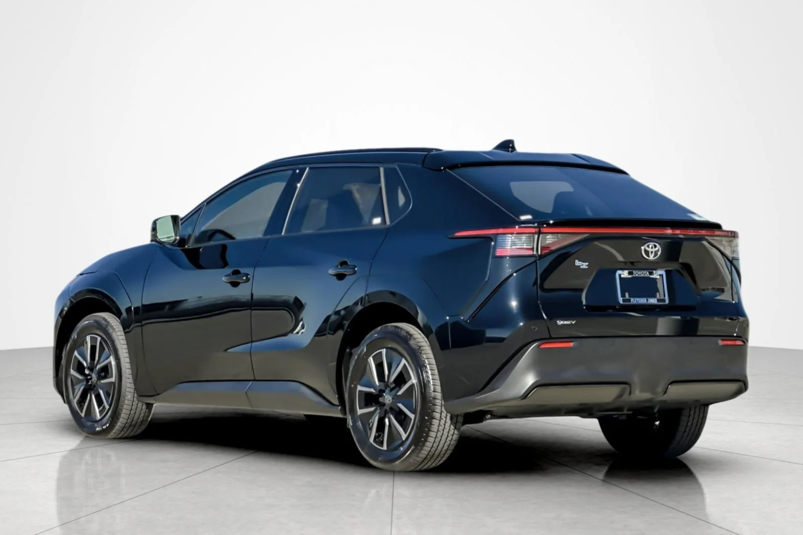 Certified Used 2026 BLACK METALLIC Toyota XLE Plus image 3