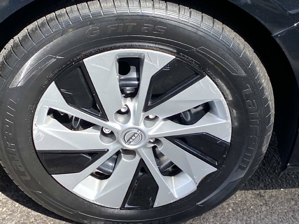Used 2024 Black Nissan 2.5 S image 19