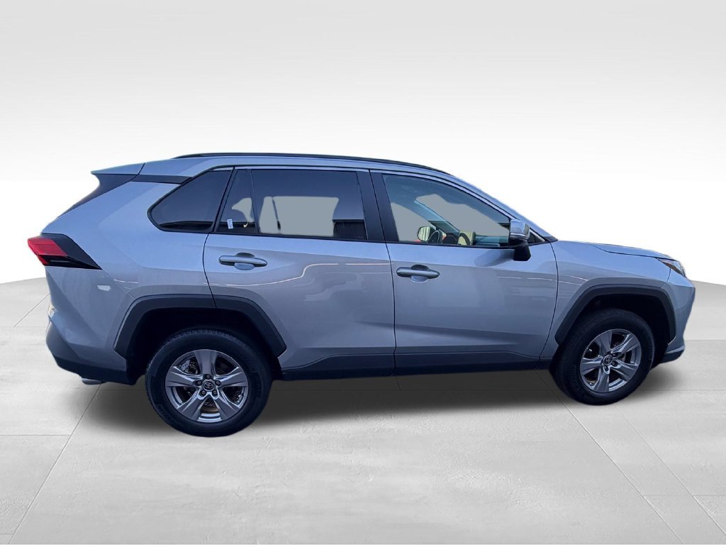 Used 2025 Silver Toyota XLE image 6