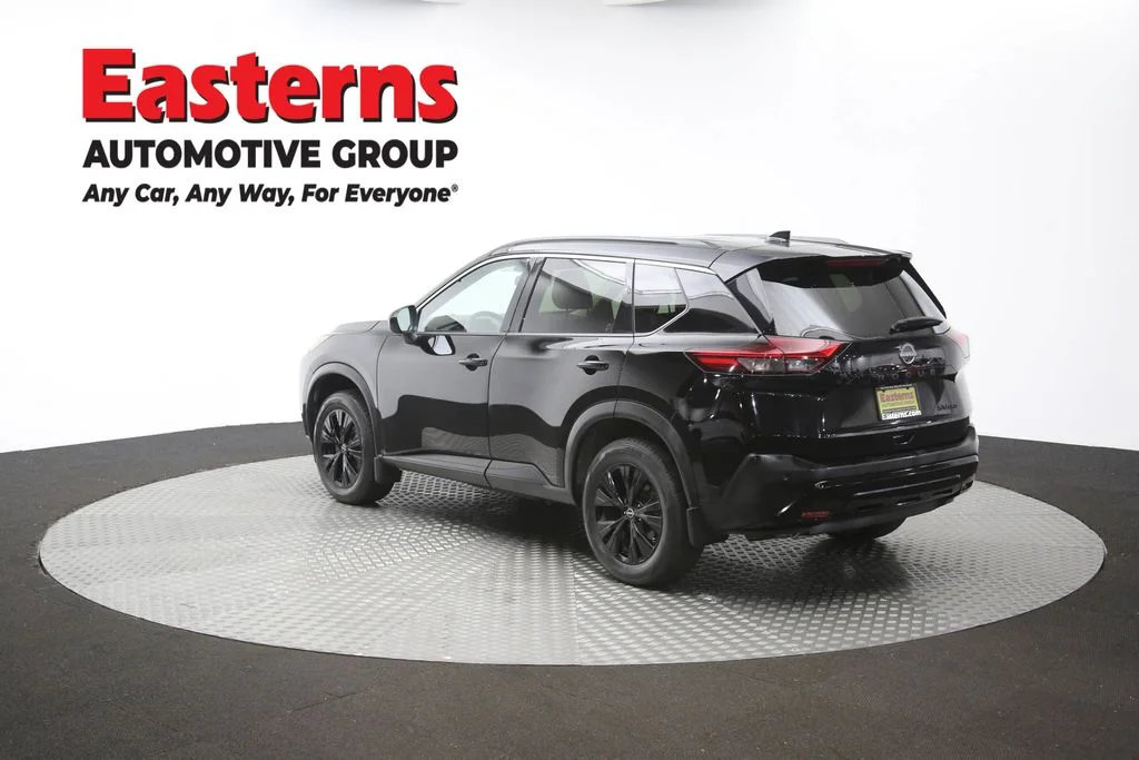 Used 2023 Black Nissan SV image 66