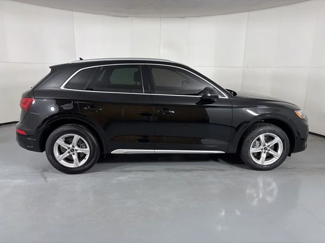 Used 2023 Black Audi 40 Premium image 9