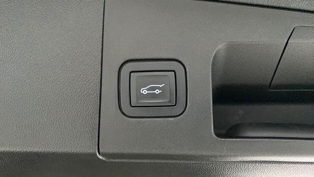 Used 2019 Stellar Black Metallic Cadillac Base image 26