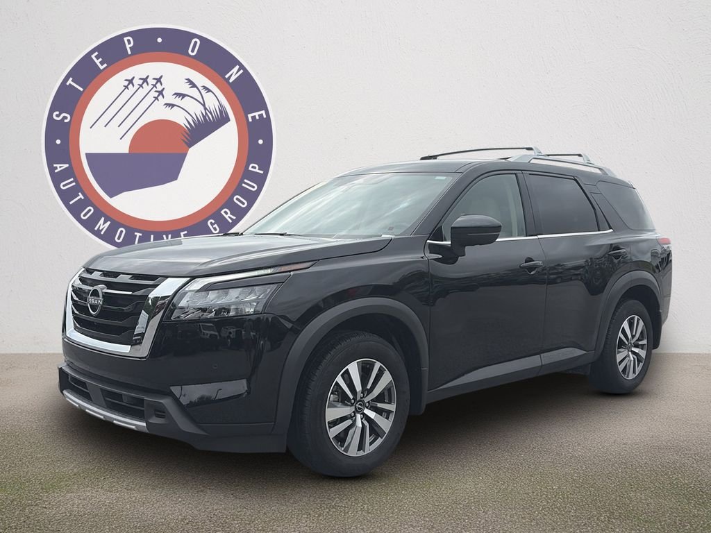 Used 2025 Black Nissan SL image 2