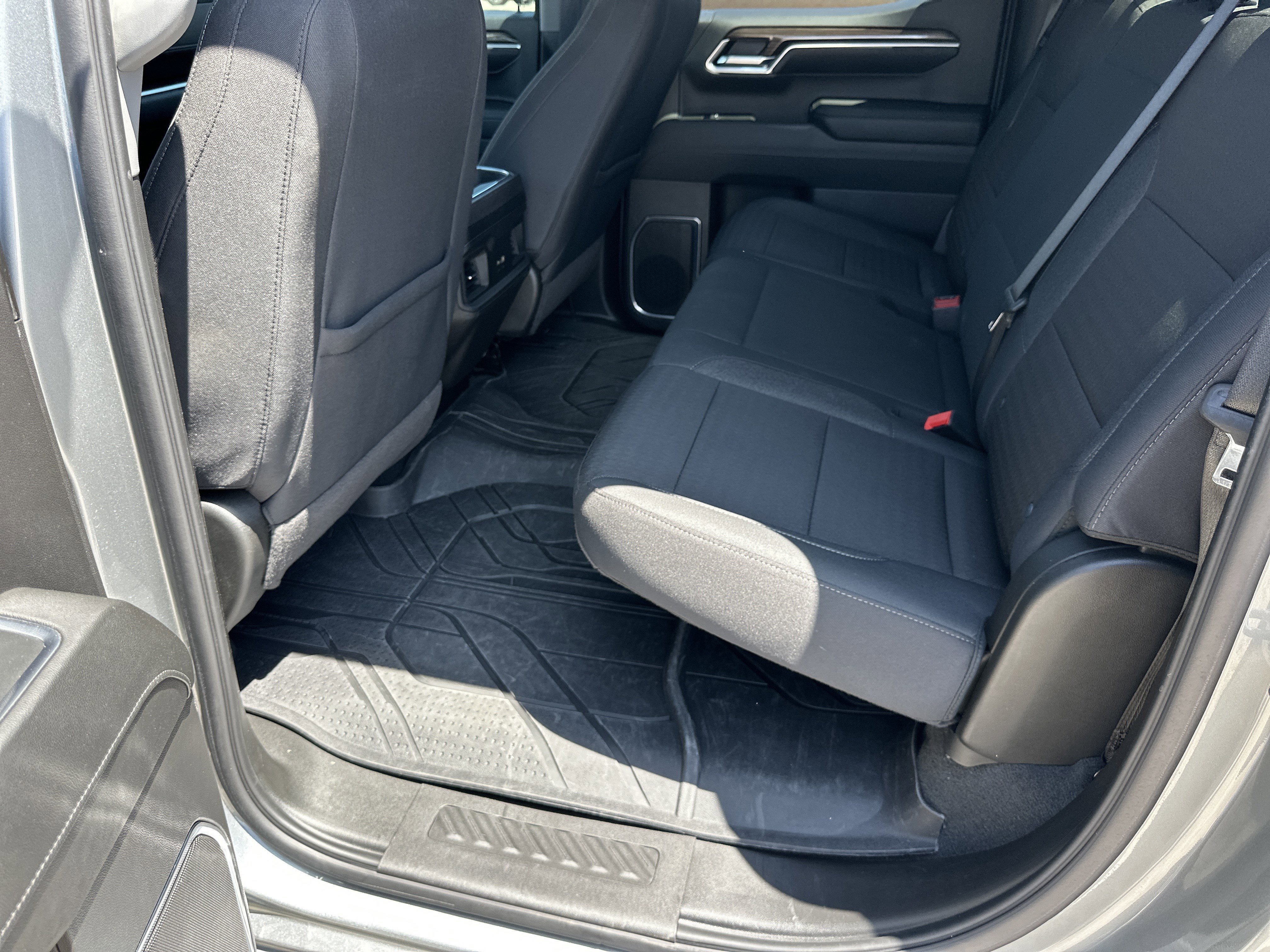 2024 Chevrolet Silverado 1500 RST - Photo 21