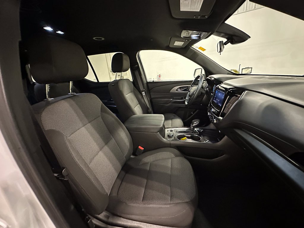 Used 2023 White Chevrolet LT image 28