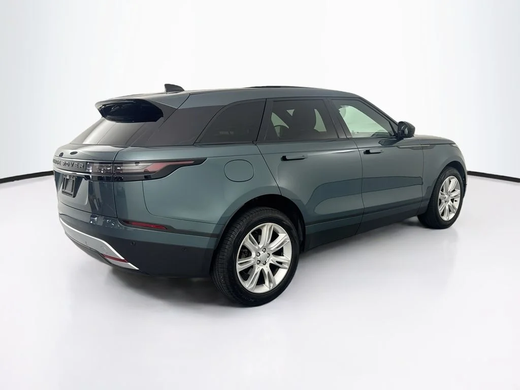 Certified Used 2026 Green Land Rover S image 5