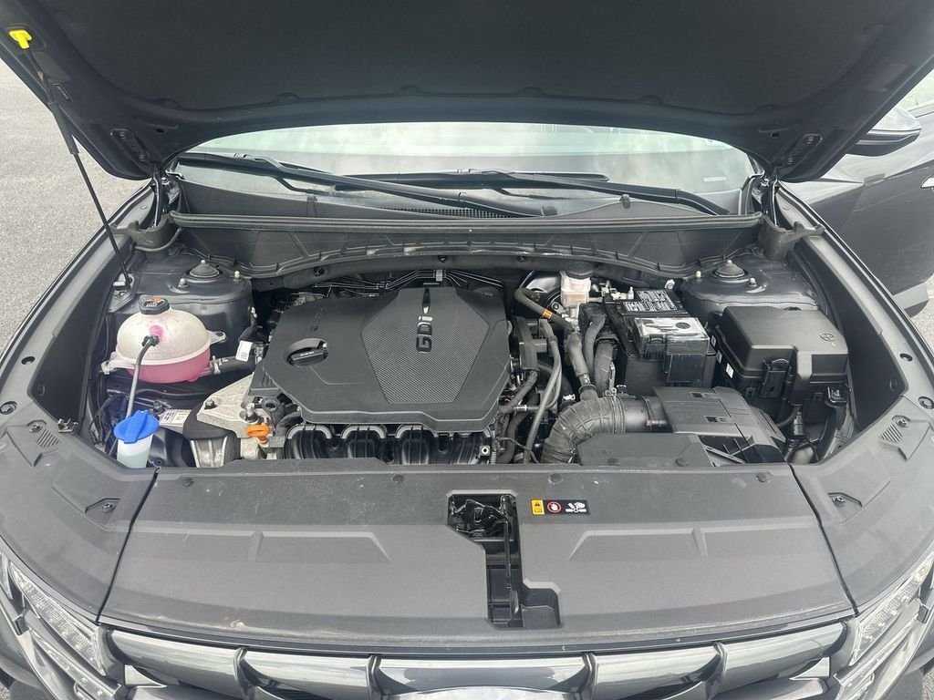 Used 2022 Gray Hyundai SEL image 32