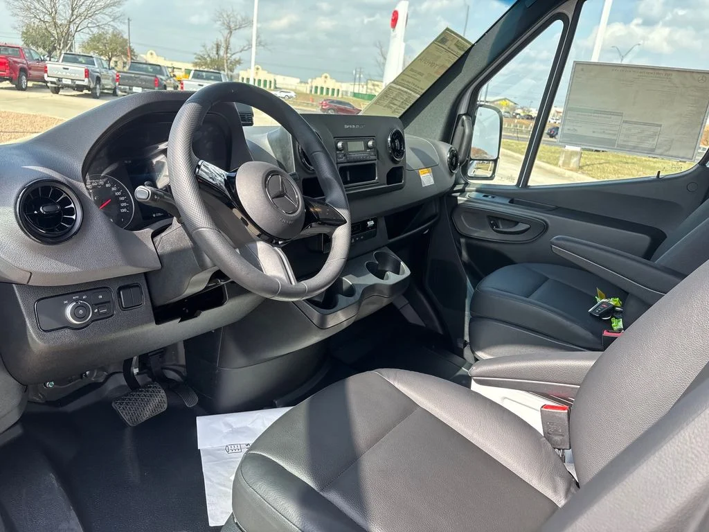 2025 Mercedes-Benz Sprinter Cargo Van Base - Photo 6