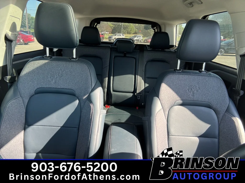 Used 2023  Ford Outer Banks image 18