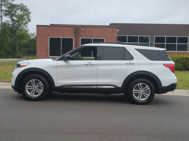 Used 2023 White Ford XLT image 10