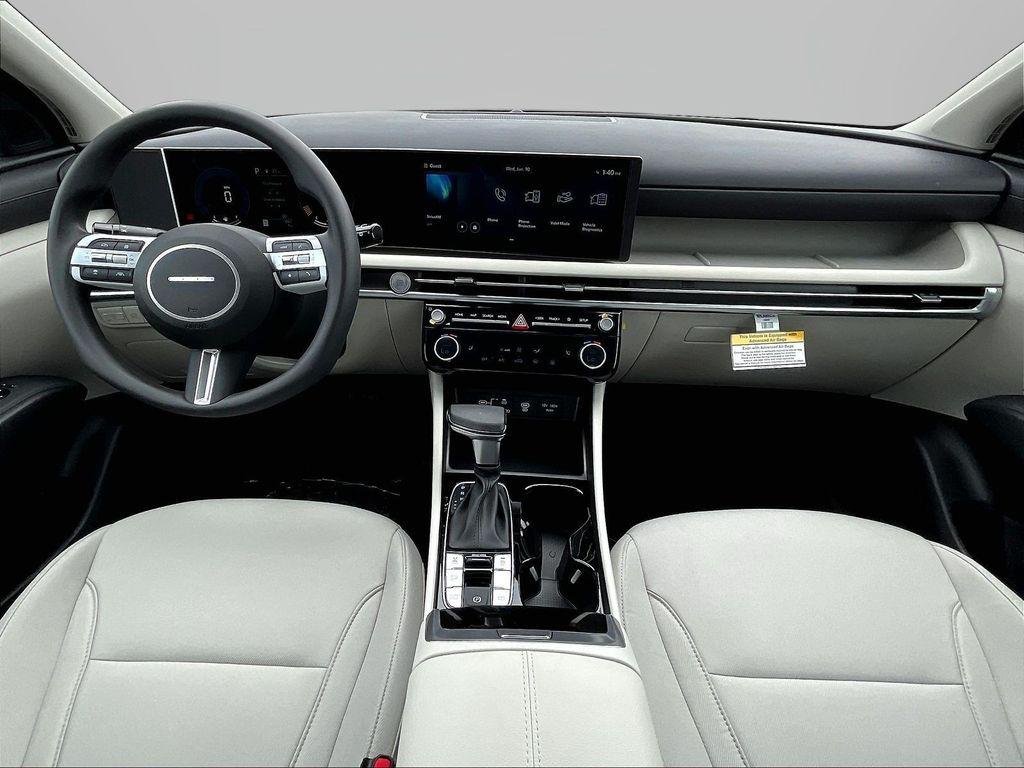 New 2026 White Hyundai SEL AWD image 5