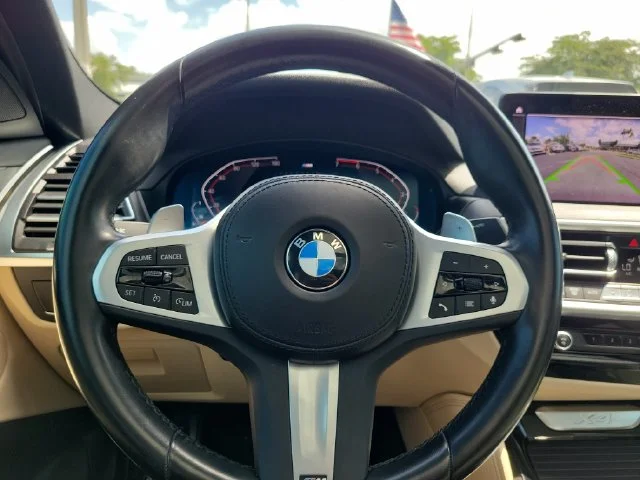 Used 2022 Black BMW xDrive30i image 20