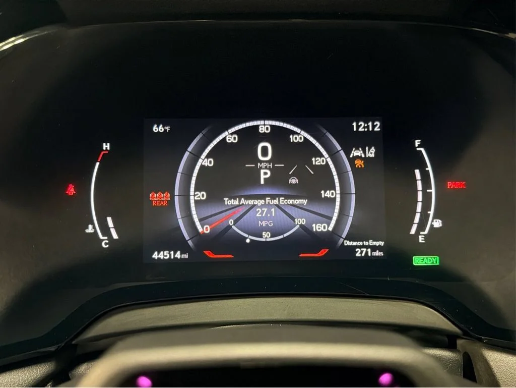Used 2023 White Lexus 500h F SPORT Performance image 18