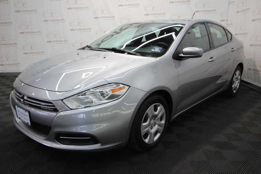 2015 Dodge Dart 2.0 SE's photo