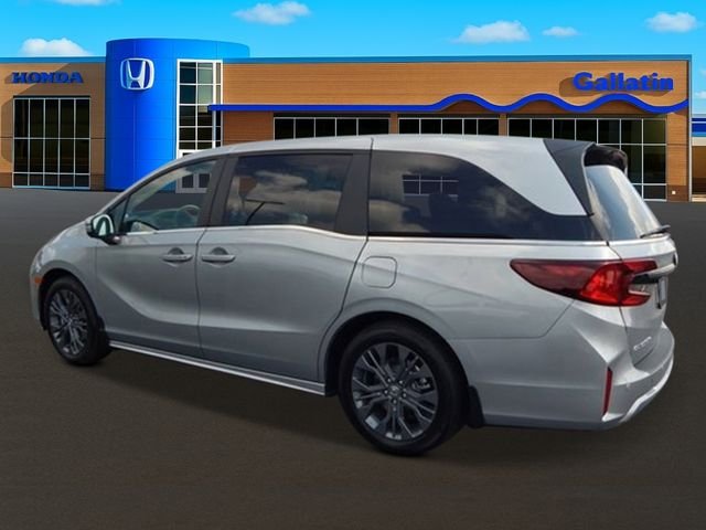 New 2026 Solar Silver Metallic Honda Touring image 3