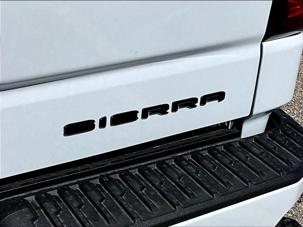 2026 GMC Sierra 1500 Denali - Photo 9