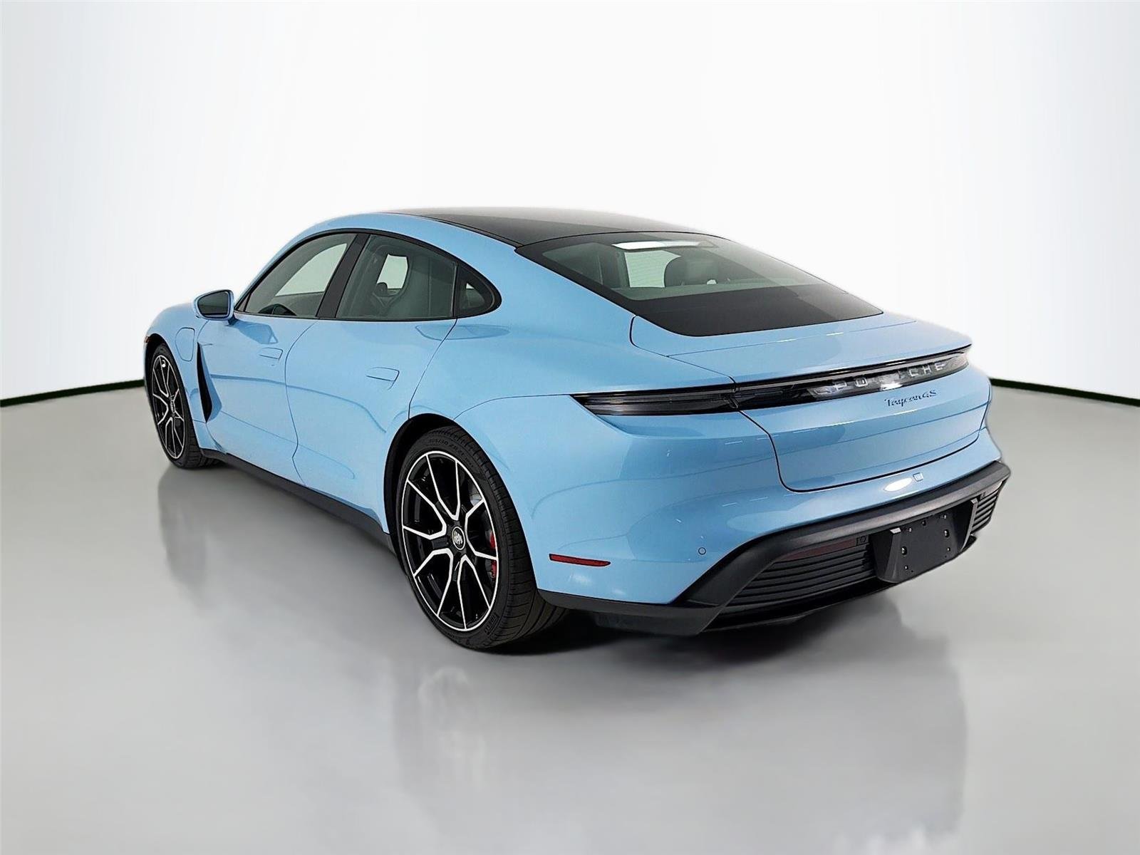 Used 2023 Frozen Blue Metallic Porsche 4S image 3