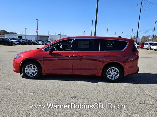 New 2026 Red Hot Pearl-Coat Exterior Paint Chrysler LX image 4