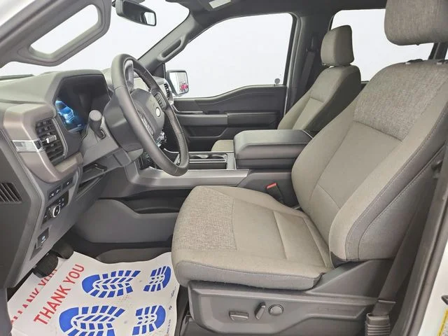 Certified Used 2024 Oxford White Ford XLT image 11