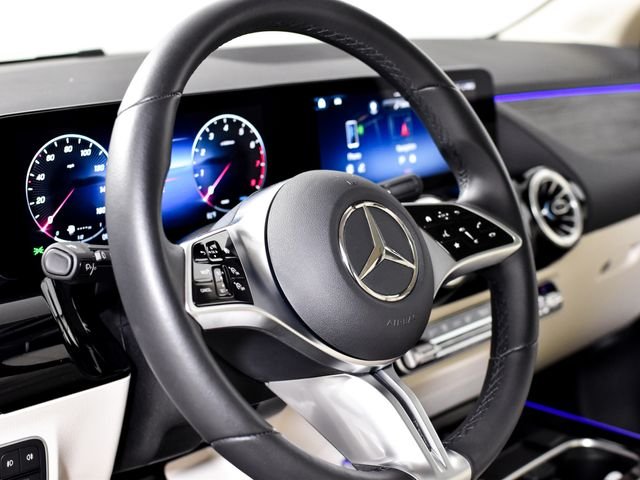 Certified Used 2025 Black Mercedes-Benz GLA 250 image 22