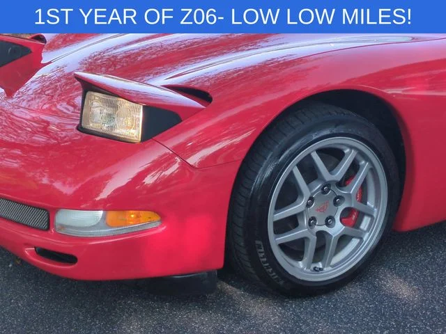 Used 2001 Red Chevrolet Z06 image 9