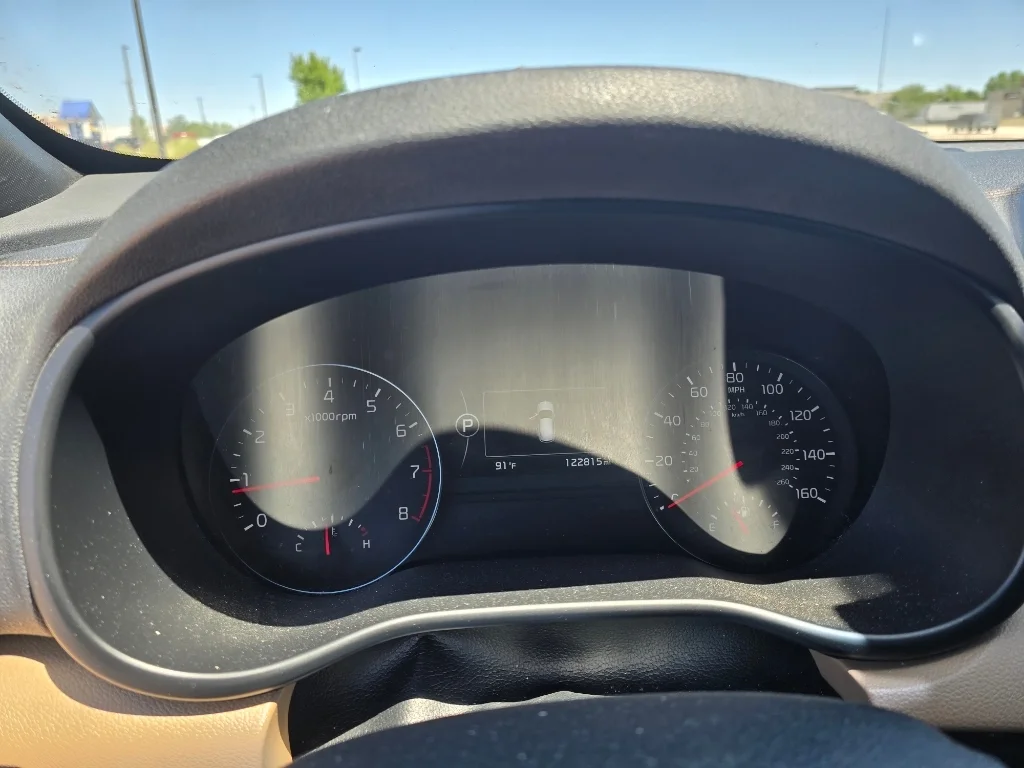 Used 2018 Snow White Pearl Kia SX Turbo image 19